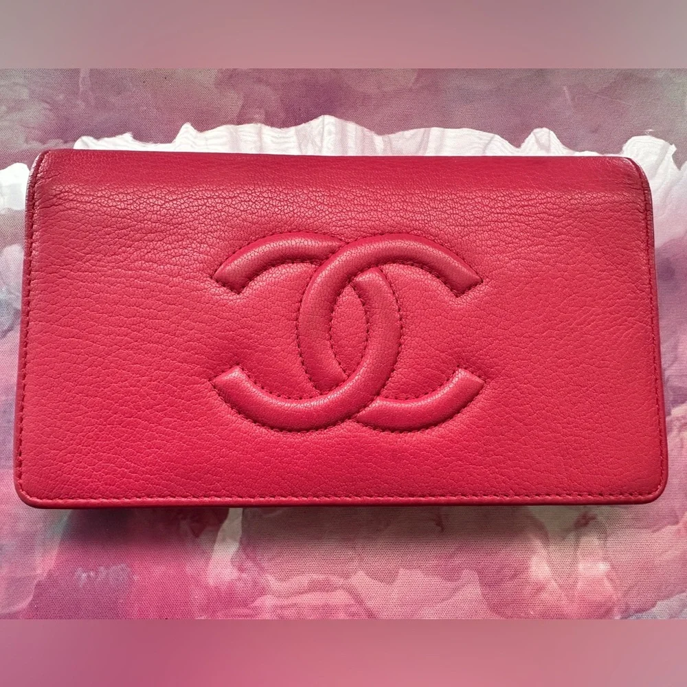 Chanel Bifold (EUC; Pink)